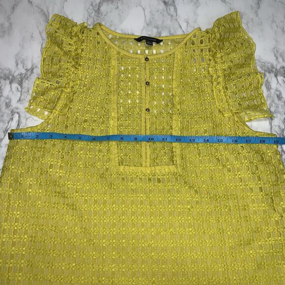 Banana Republic Geo Lace Ruffle Top Bright Celery Yellow Women Top Blouse Size L - Picture 9 of 13